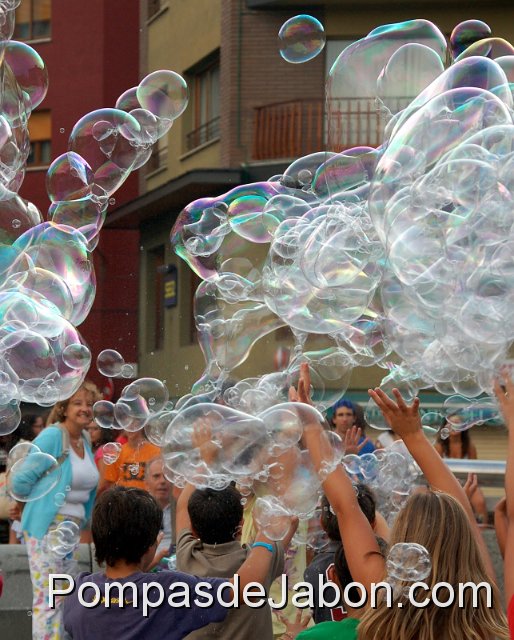 Payasos, Magos y pompas de jabón